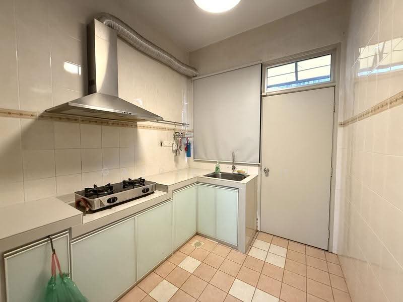2-storey Terraced House for Sale in Setia Damai (Setia Alam) - GABRIEL GOH - Kitchen - PropertyGuru.com.my