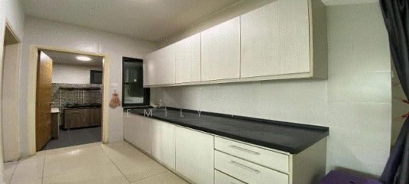 Kediaman Servis untuk Disewa di Pearl Suria - Emily Tai - Kitchen - PropertyGuru.com.my