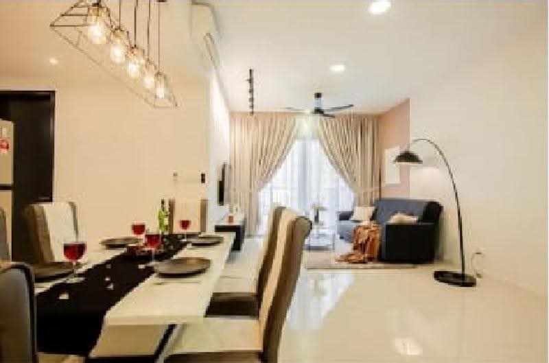 Kediaman Servis untuk Dijual di Sunway Velocity TWO - Camie Hoo - Living Room - PropertyGuru.com.my