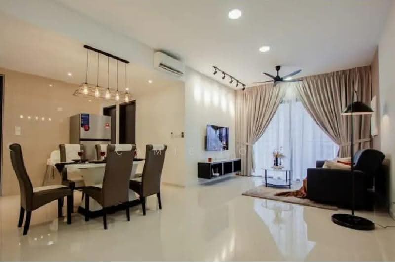 Kediaman Servis untuk Dijual di Sunway Velocity TWO - Camie Hoo - Dining Room - PropertyGuru.com.my