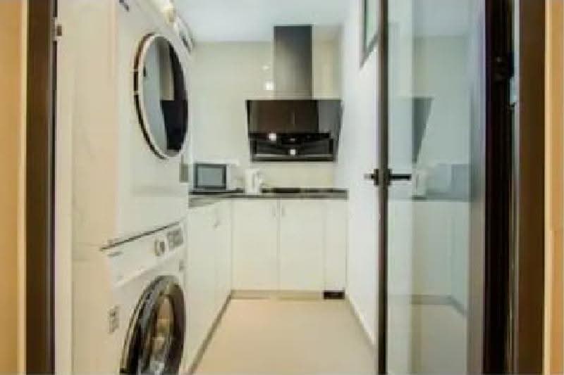 Kediaman Servis untuk Dijual di Sunway Velocity TWO - Camie Hoo - Kitchen - PropertyGuru.com.my