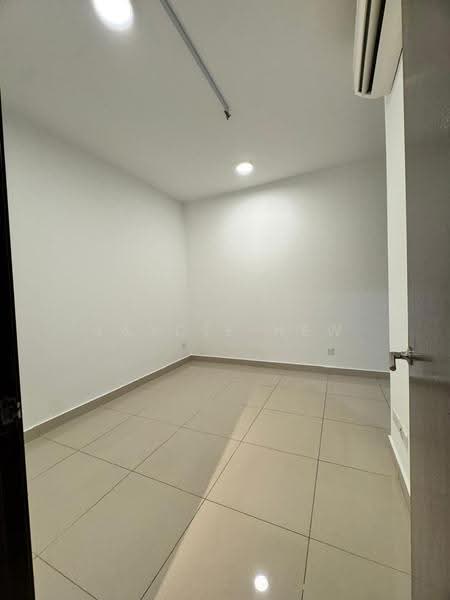 Kediaman Servis untuk Dijual di Symphony Tower (Menara Simfoni) - Jaycie Hew - Interior - PropertyGuru.com.my