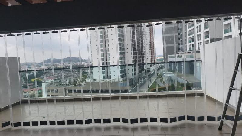 Kediaman Servis untuk Dijual di Symphony Tower (Menara Simfoni) - Jaycie Hew - Balcony - PropertyGuru.com.my
