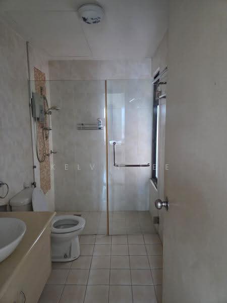 Kondominium untuk Dijual di Opal Damansara - Kelvin Lee - Bathroom - PropertyGuru.com.my
