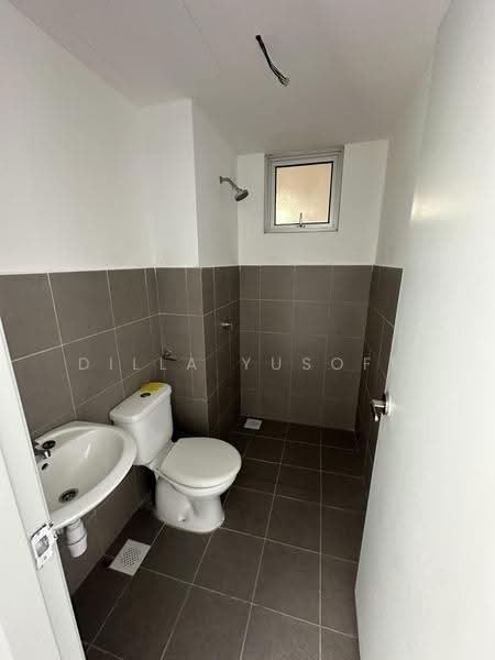 Apartment for Sale at Tangerine Suites - DILLA YUSOFF - Bathroom - PropertyGuru.com.my