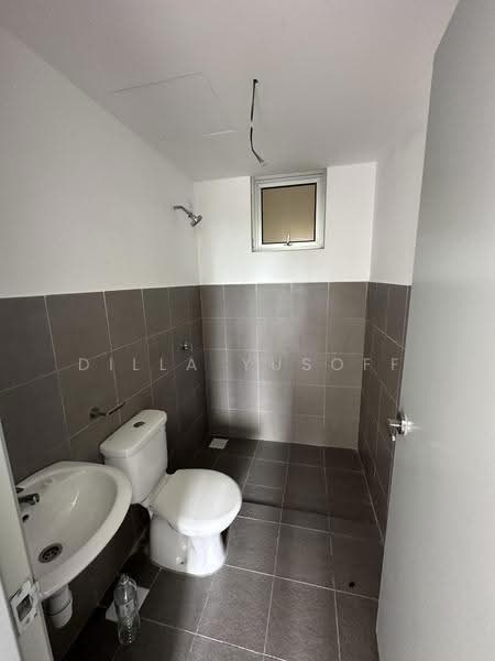 Apartment for Sale at Tangerine Suites - DILLA YUSOFF - Bathroom - PropertyGuru.com.my