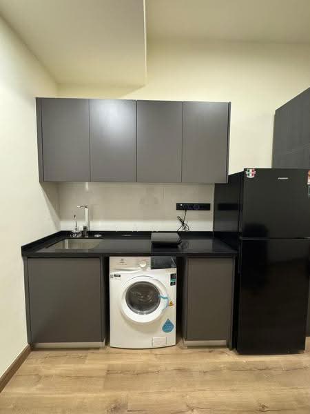 Service Residence for Rent at 8th & Stellar - Yan . - Kitchen - PropertyGuru.com.my