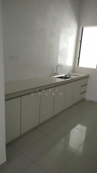 2-storey Terraced House for Rent in Eco Majestic (Semenyih) - Jeff Cheah - Kitchen - PropertyGuru.com.my