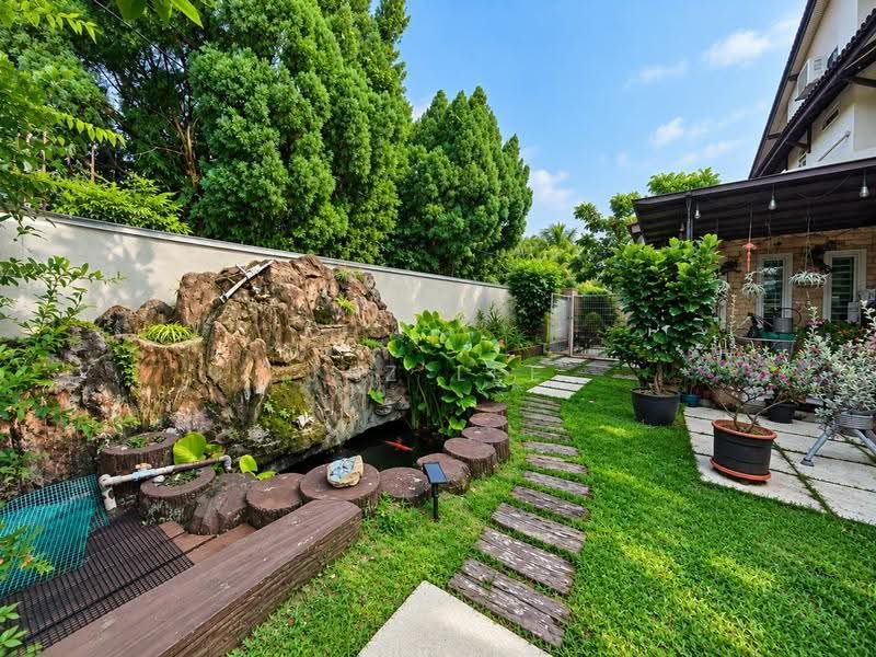Semi-Detached House for Sale in Taman Pelangi (Johor Bahru) - Jaz Lee - PropertyGuru.com.my