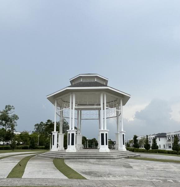 Rumah Teres 2-Tingkat untuk Dijual di Eco Majestic (Semenyih) - Kent Fong - Exterior - PropertyGuru.com.my