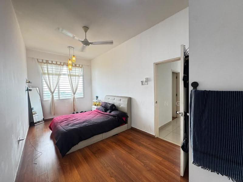 Pangsapuri untuk Dijual di Nusa Heights (Nusa Puncak) - Vernice Wong - Bedroom - PropertyGuru.com.my