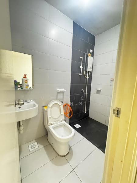 Pangsapuri untuk Dijual di Nusa Heights (Nusa Puncak) - Vernice Wong - Bathroom - PropertyGuru.com.my