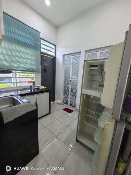 Rumah Teres 1-Tingkat untuk Disewa di Taman Saujana Indah (Lunas) - Mei Yee Lee - Kitchen - PropertyGuru.com.my