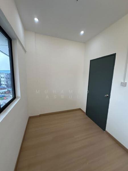 Flat for Sale at Taman Molek - Muhamad Asrul - PropertyGuru.com.my