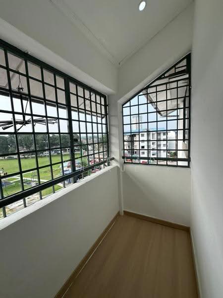 Flat for Sale at Taman Molek - Muhamad Asrul - Balcony - PropertyGuru.com.my
