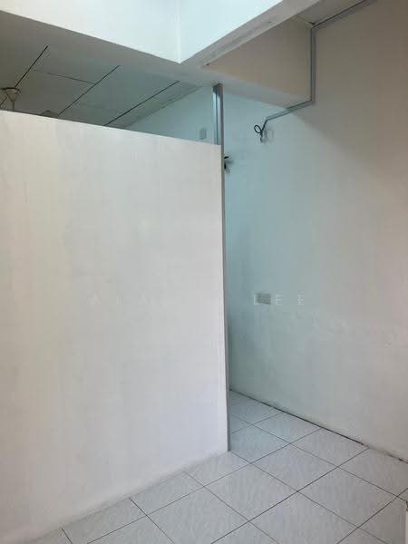 Kedai untuk Disewa di Taman Daya (Johor Bahru) - Alanis Lee - Interior - PropertyGuru.com.my