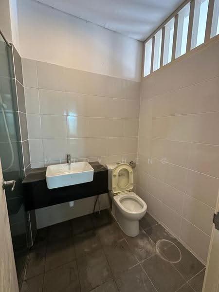 Service Residence for Sale at 1Medini - Mindy Heng - Bathroom - PropertyGuru.com.my
