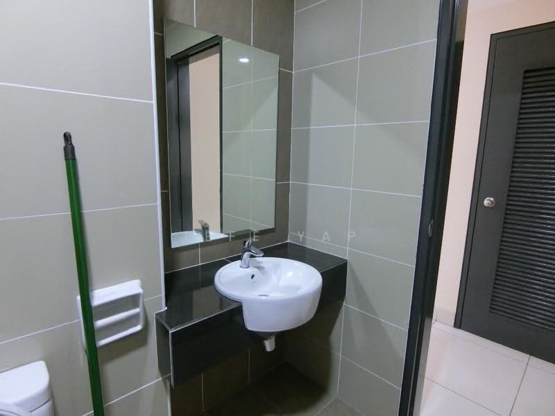 Rumah Teres 2-Tingkat untuk Dijual di Johor Bahru (Johor) - Jeff Yap - Bathroom - PropertyGuru.com.my