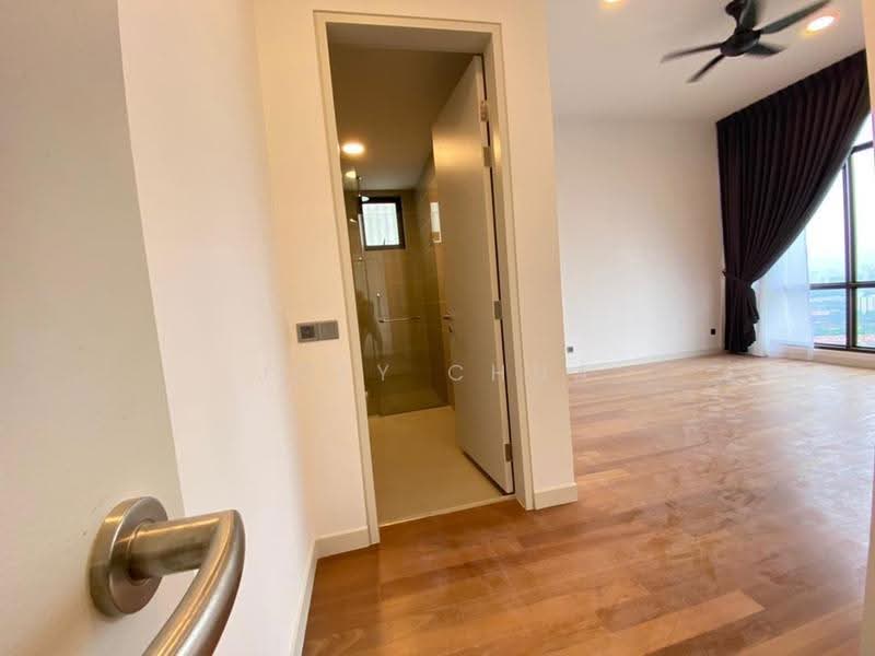 Service Residence for Sale at The Park 2 - Joey Chua - Bathroom - PropertyGuru.com.my