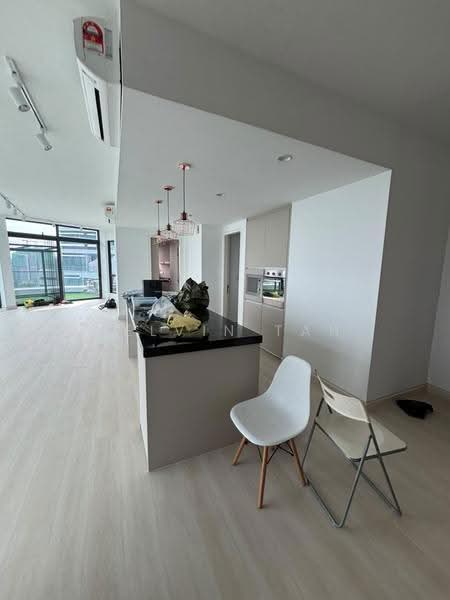 Kediaman Servis untuk Disewa di Aragreens - Kelvin Tan - Living Room - PropertyGuru.com.my