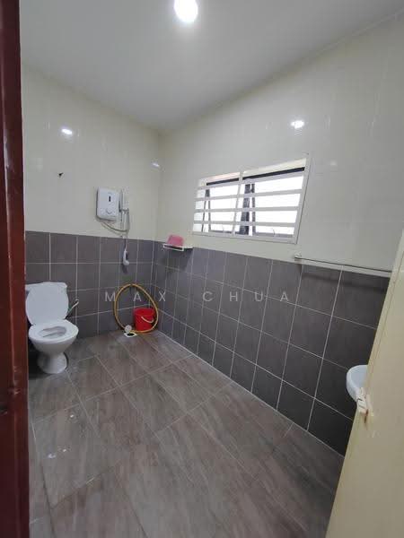 Rumah Banglo untuk Dijual di Port Dickson (Negeri Sembilan) - Max Chua - Bathroom - PropertyGuru.com.my