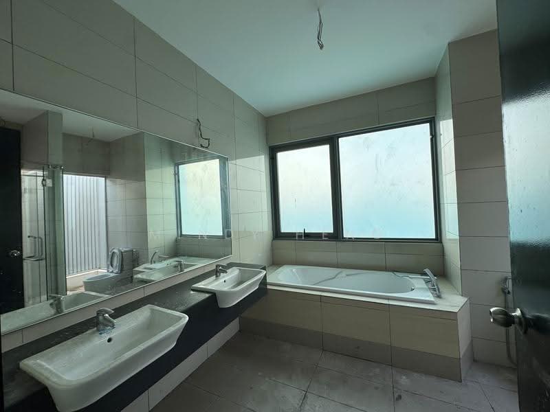 Rumah Banglo untuk Disewa di Taman Molek (Johor Bahru) - Mindy Heng - PropertyGuru.com.my
