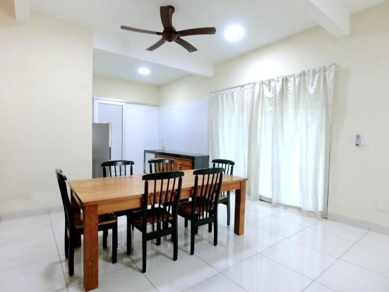 Rumah Teres 2-Tingkat untuk Dijual di Taman Glenmarie (Johor Bahru) - Jeff Yap - Dining Room - PropertyGuru.com.my