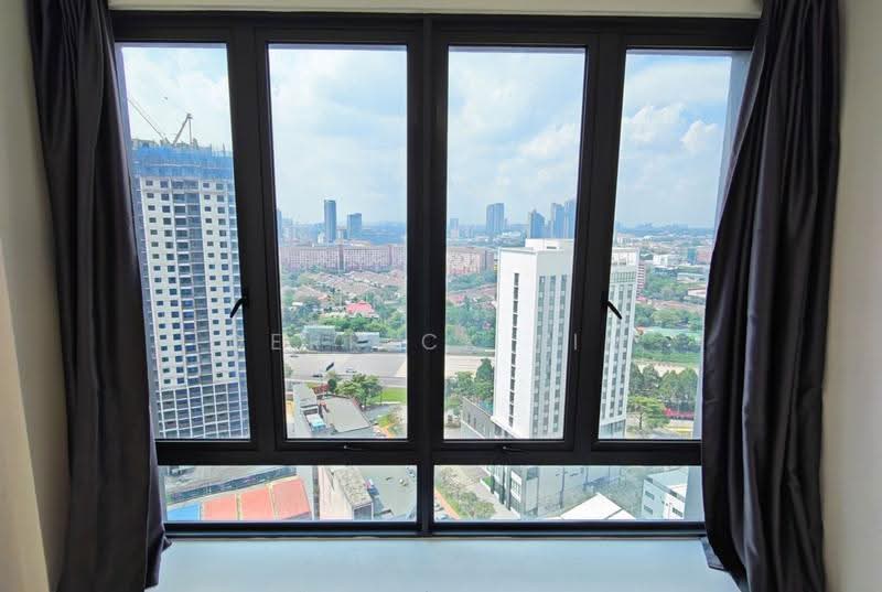 Kediaman Servis untuk Dijual di Aera Residence - Derrick Lim - View - PropertyGuru.com.my
