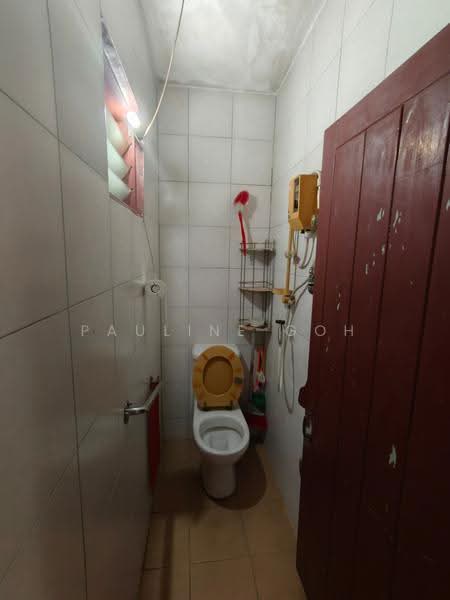 Rumah Teres 1-Tingkat untuk Dijual di Taman Abad (Johor Bahru) - Pauline Goh - Bathroom - PropertyGuru.com.my
