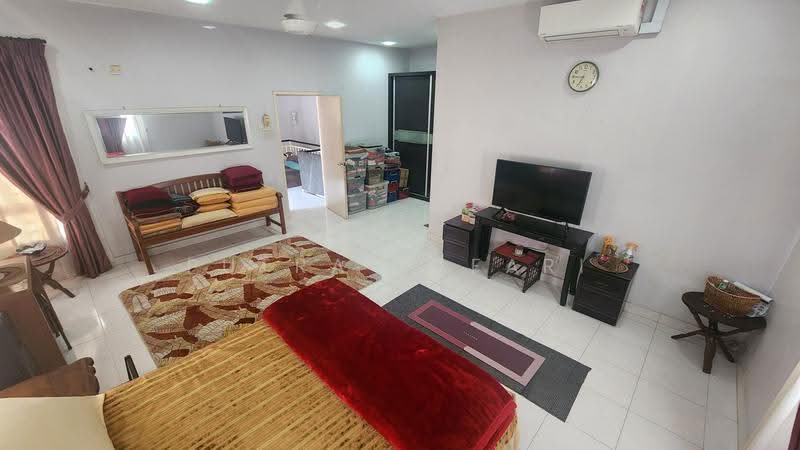 Semi-Detached House for Sale in Taman Aman Perdana (Kapar) - Putra Safari - Living Room - PropertyGuru.com.my