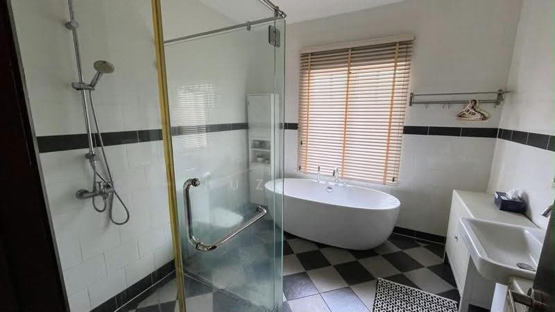 Rumah Teres 2-Tingkat untuk Dijual di Setia Eco Glades (Cyberjaya) - CRUZ TEO - Bathroom - PropertyGuru.com.my