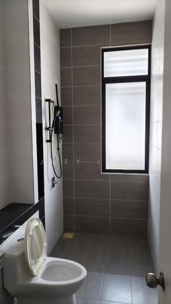 Cluster House for Rent in Eco Majestic (Semenyih) - Joey Lim - Bathroom - PropertyGuru.com.my