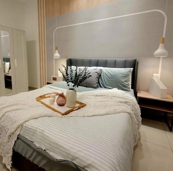 Kediaman Servis untuk Disewa di Ten Kinrara - Tee Bee Yong - Bedroom - PropertyGuru.com.my