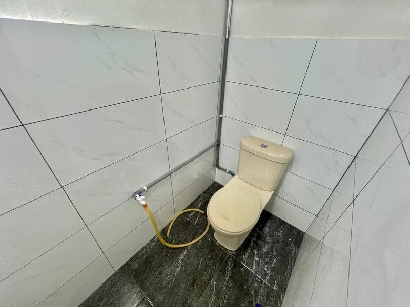2-storey Terraced House for Sale in Taman Air Biru (Pasir Gudang) - Lik Xuan Chai - Bathroom - PropertyGuru.com.my