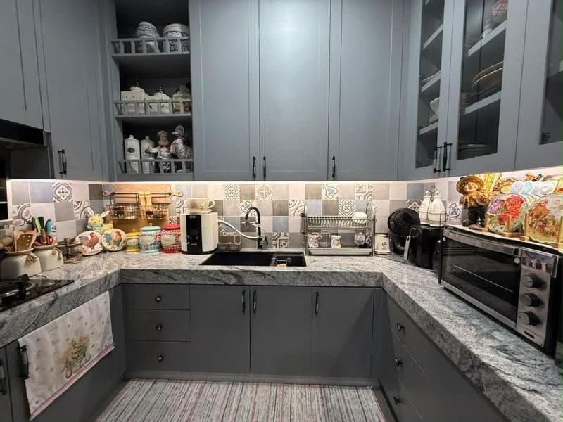 Semi-Detached House for Sale in Cyberjaya (Selangor) - CRUZ TEO - Kitchen - PropertyGuru.com.my