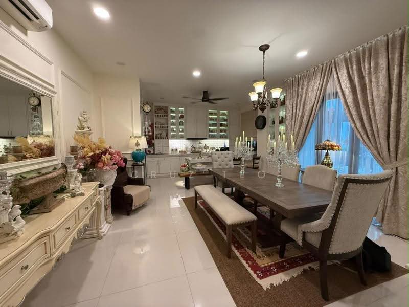 Semi-Detached House for Sale in Cyberjaya (Selangor) - CRUZ TEO - Dining Room - PropertyGuru.com.my