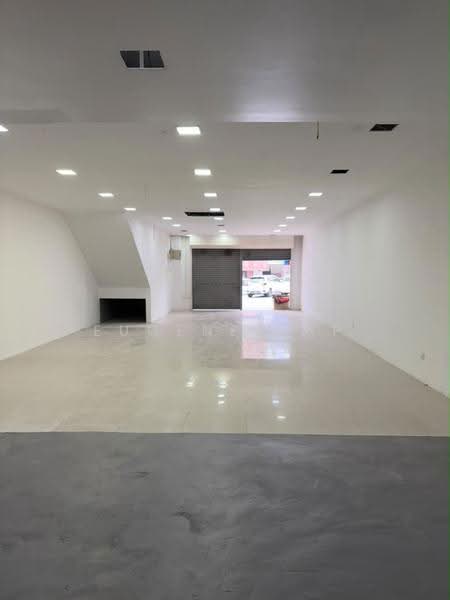 Shop for Rent in Saujana Utama (Selangor) - Eugene Yap - Interior - PropertyGuru.com.my