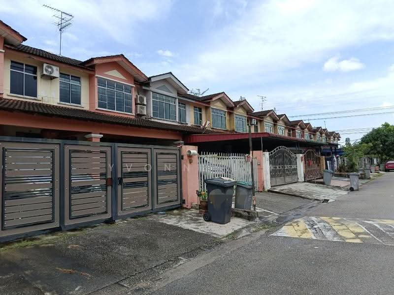 2-storey Terraced House for Sale in Taman Scientex Pasir Gudang (Pasir Gudang) - Yvonne Lim - Exterior - PropertyGuru.com.my