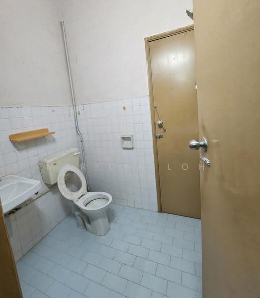 Rumah Teres 1-Tingkat untuk Dijual di SS 5C, Taman Seaport (Petaling Jaya) - Marilyn Loh - Bathroom - PropertyGuru.com.my