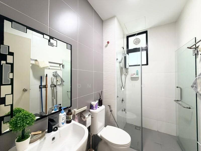 Kediaman Servis untuk Dijual di The Platino Serviced Apartment - Anson Hiong - PropertyGuru.com.my