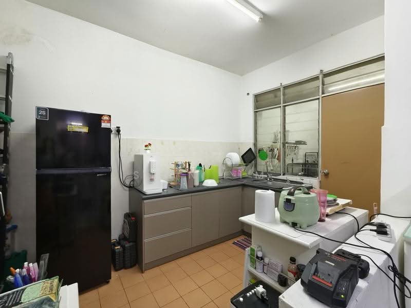 Apartment for Sale at D'shire Villa - Sean Lim - Kitchen - PropertyGuru.com.my
