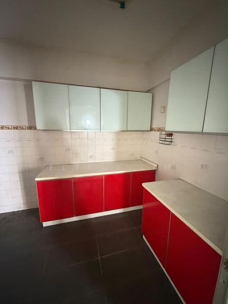 Kondominium untuk Dijual di D'Casa Condominium - Elynne Lim - Kitchen - PropertyGuru.com.my