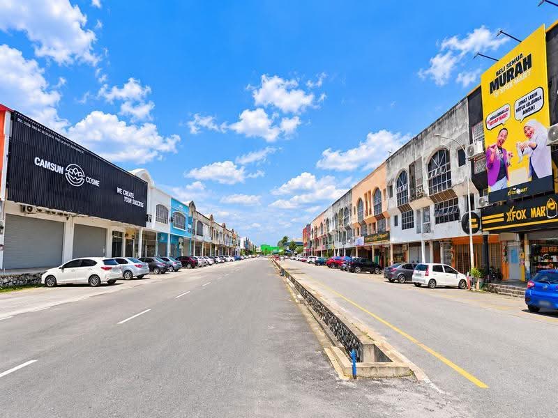 Kedai / Pejabat untuk Disewa di Bandar Pinggiran Subang (Shah Alam) - Yan Lu - PropertyGuru.com.my