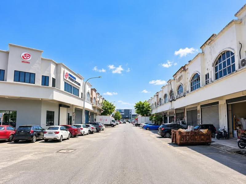 Kedai / Pejabat untuk Disewa di Bandar Pinggiran Subang (Shah Alam) - Yan Lu - Exterior - PropertyGuru.com.my