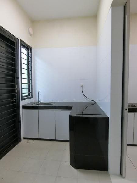 Rumah Teres 2-Tingkat untuk Dijual di Johor Bahru (Johor) - Bernice Tan - Kitchen - PropertyGuru.com.my