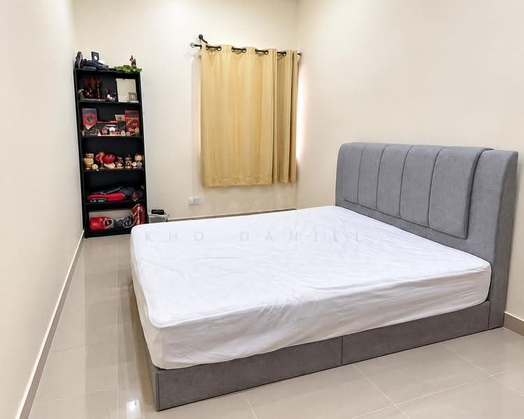 2-storey Terraced House for Sale in Taman Universiti Indah (Seri Kembangan) - Kho Daniel - Bedroom - PropertyGuru.com.my