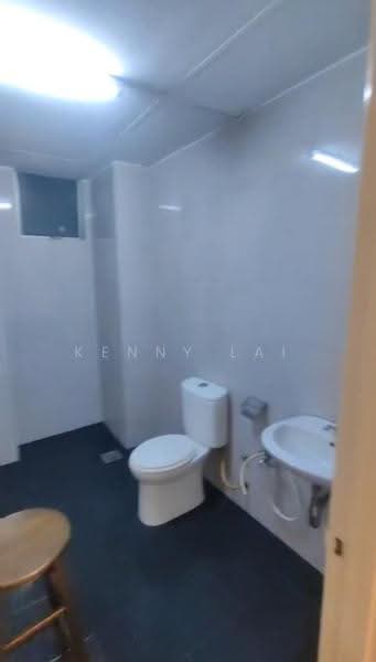 Kondominium untuk Disewa di Green Acre - Kenny Lai - Bathroom - PropertyGuru.com.my