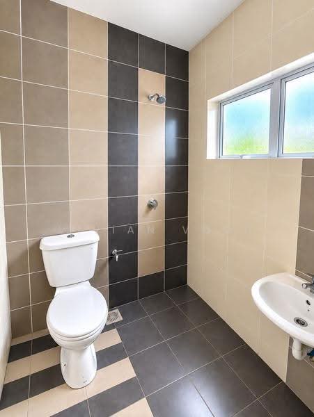 Rumah Teres 2-Tingkat untuk Dijual di Ipoh (Perak) - Vivian Vooi - Bathroom - PropertyGuru.com.my