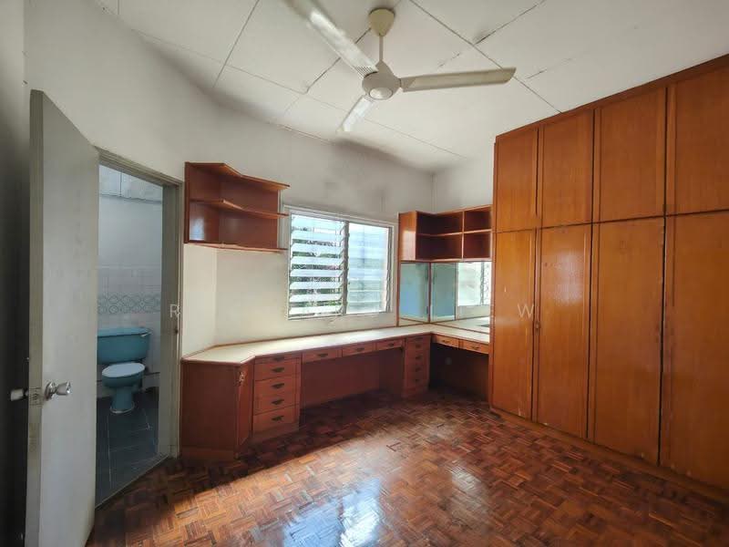 Rumah Teres 2-Tingkat untuk Dijual di Damansara Jaya (Petaling Jaya) - Richard Liew - Bathroom - PropertyGuru.com.my