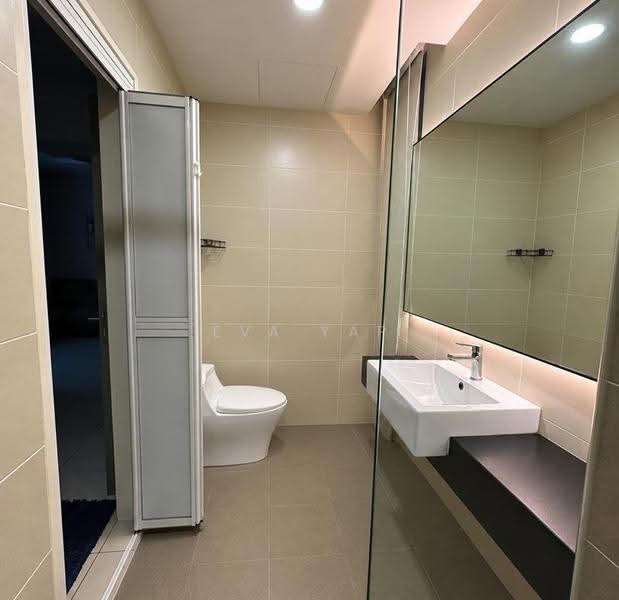Service Residence for Sale at LakePark Residence @ KL North - Eva Yap - Bathroom - PropertyGuru.com.my